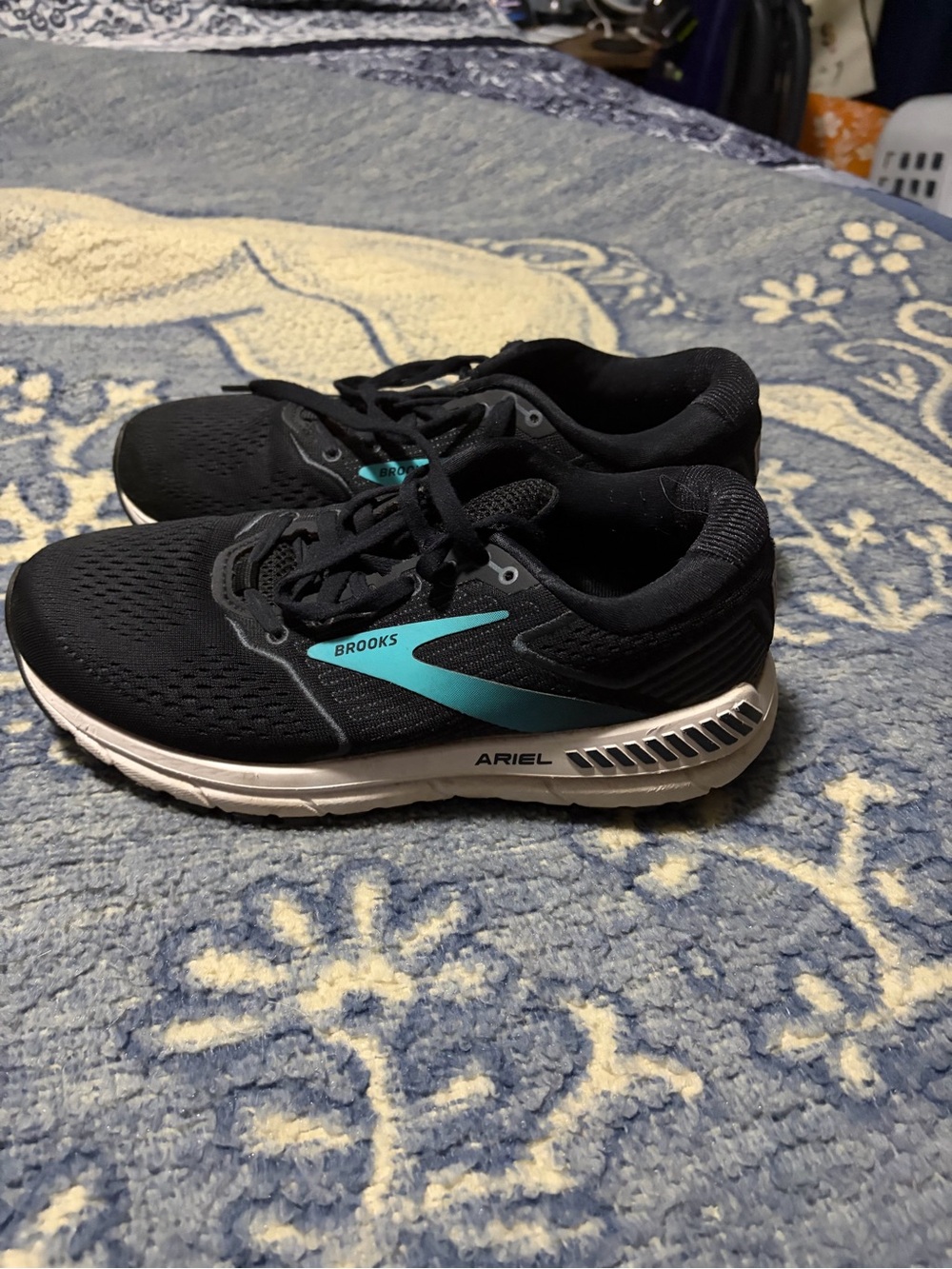 Brooks Black Running Shoes with Teal Accent